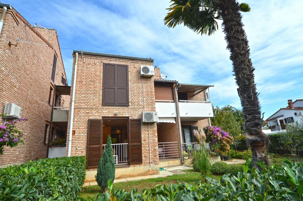 Apartments Benussi 1045 로비니 외부 사진